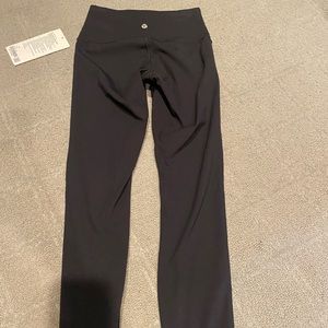 Lululemon wunder under HR tight